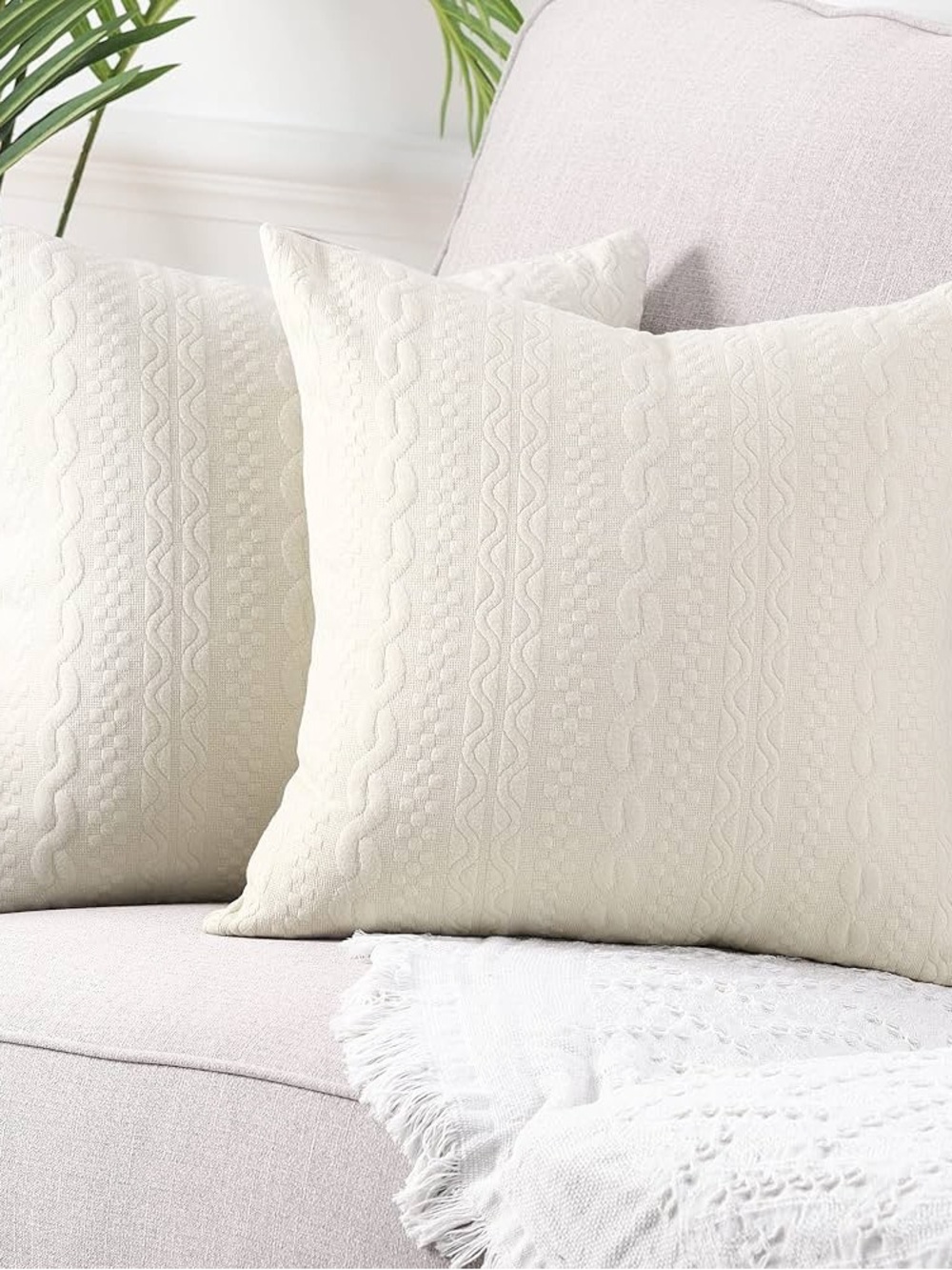 Cable Knit Decorative Throw Pillow - Beige 24x24 brand new